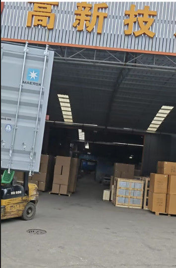 Tin tức công ty mới nhất về Chúc mừng chuyến hàng đầu tiên vào ngày 8 tháng 2 năm 2025.